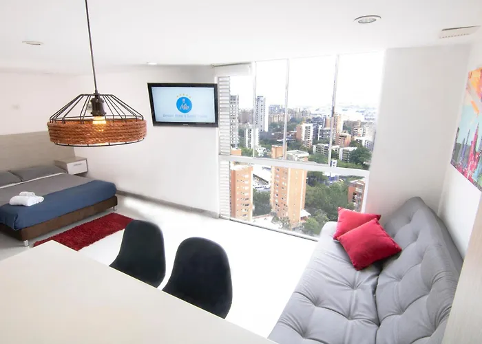 Loft Moderno En El Poblado Con Vista Y Parqueadero Mio Lofts