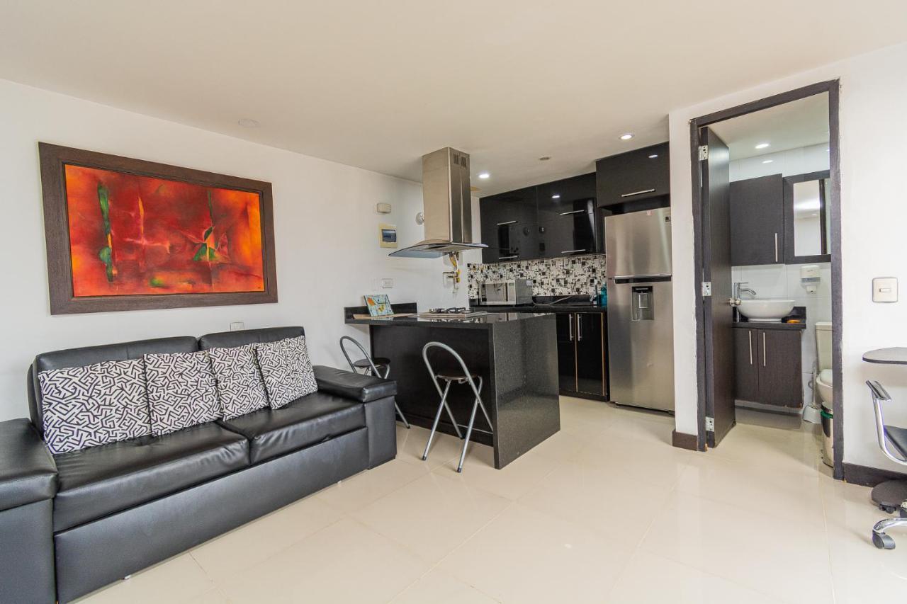 Loft Moderno En El Poblado Con Vista Y Parqueadero Mio Lofts