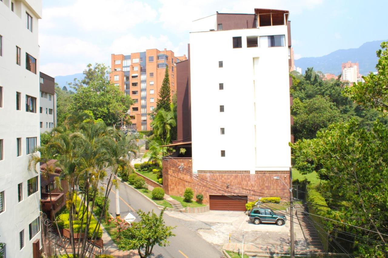 Loft Moderno En El Poblado Con Vista Y Parqueadero Mio Lofts Apartment *