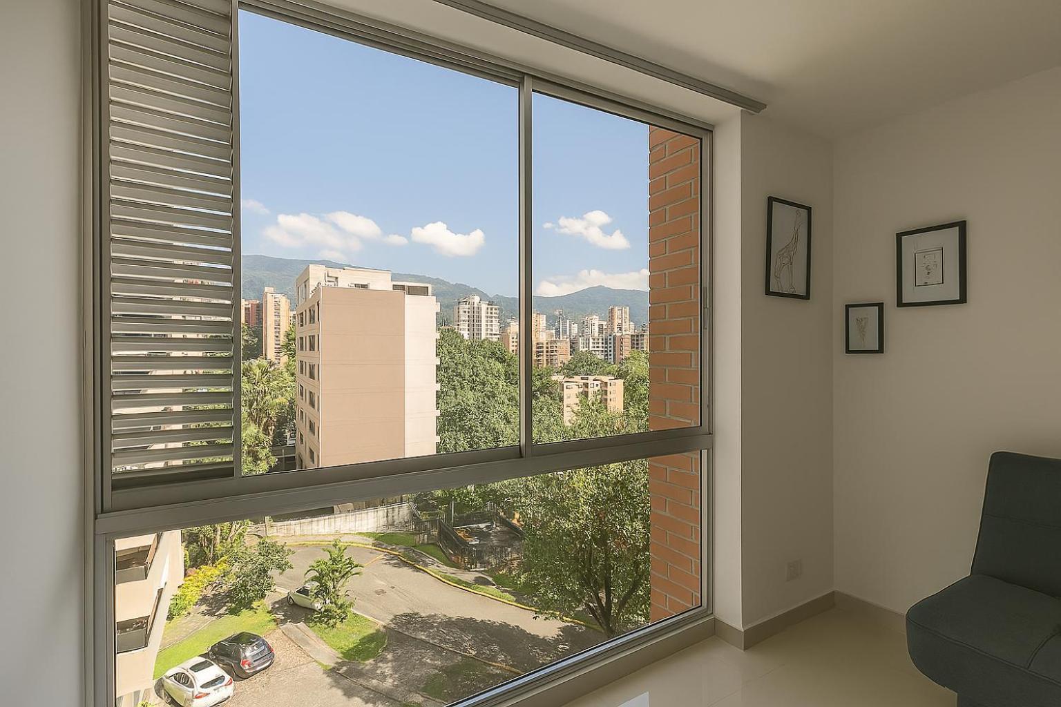Loft Moderno En El Poblado Con Vista Y Parqueadero Mio Lofts Apartment