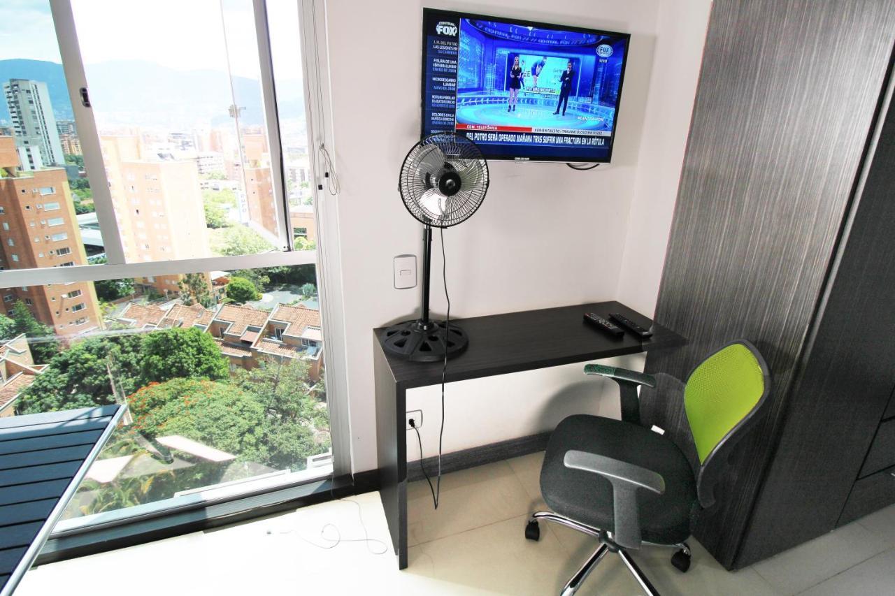 Apartment Loft Moderno En El Poblado Con Vista Y Parqueadero Mio Lofts